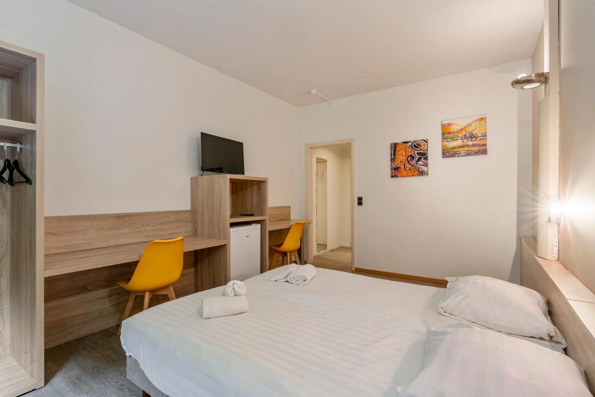 Готель Sleep & Go Brussels South Ватерлоо Екстер'єр фото
