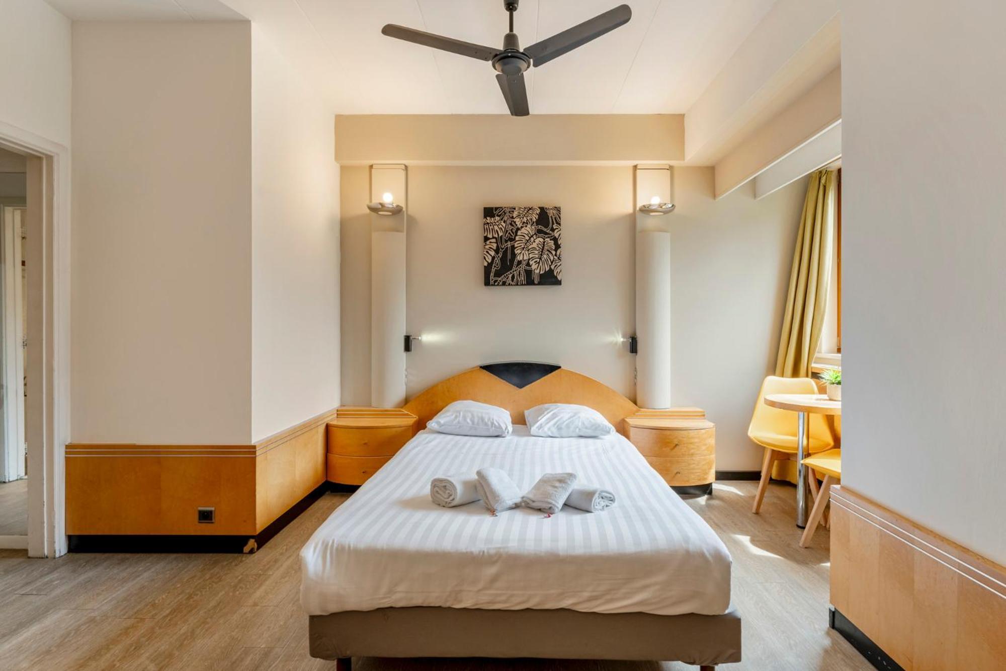 Готель Sleep & Go Brussels South Ватерлоо Екстер'єр фото