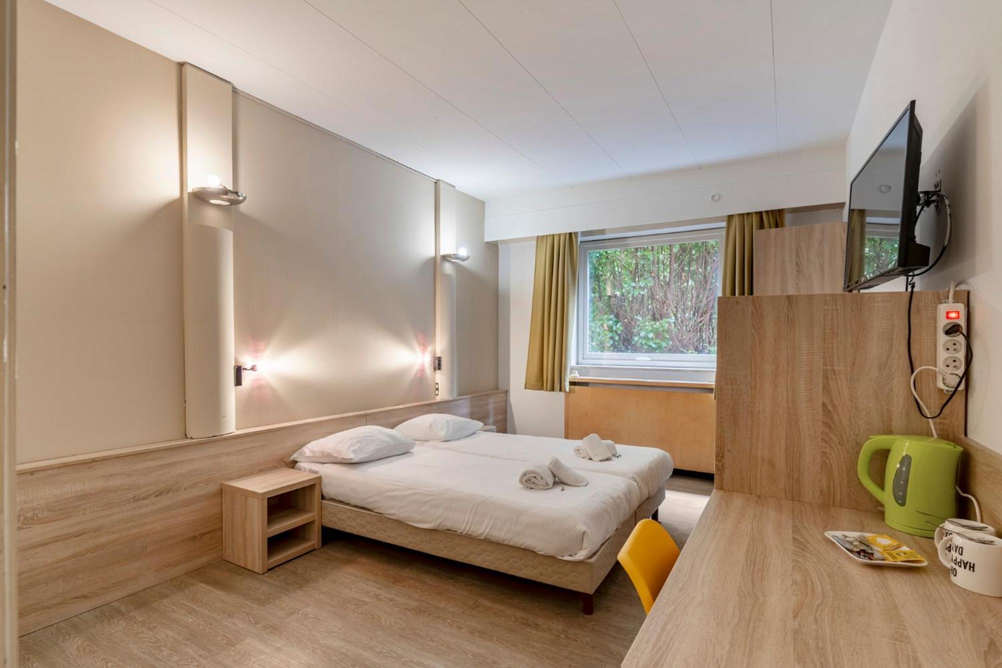Готель Sleep & Go Brussels South Ватерлоо Екстер'єр фото